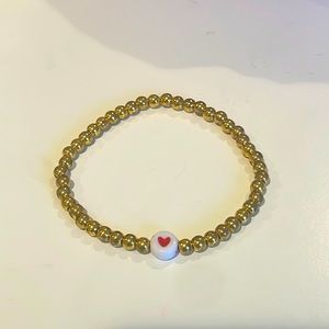 Gold beaded heart bracelet